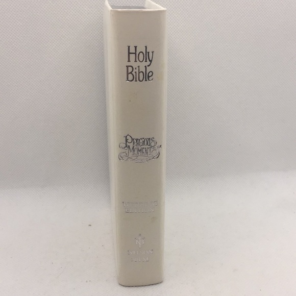 Precious Moments Bible Wedding Edition King James White Padded Cover - Picture 5 of 16